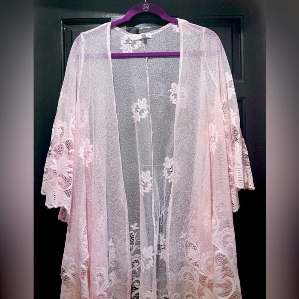Pink lace kimono
